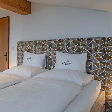 Pleschinhof * 沃尔特湖畔韦尔登