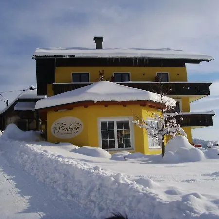 Pleschinhof ファームステイ フェルデン・アム・ヴェルターゼー