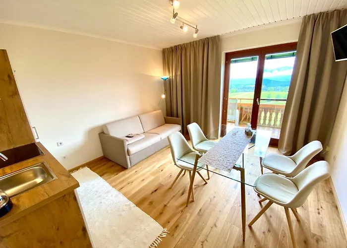 Pleschinhof Farm stay *