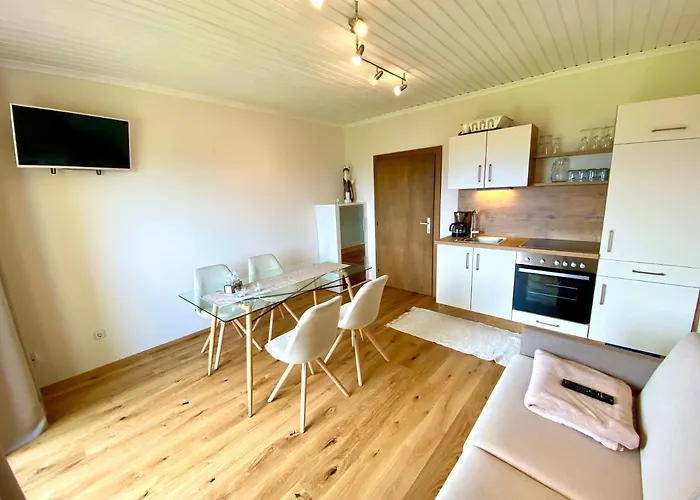 Pleschinhof * Velden am Woerthersee