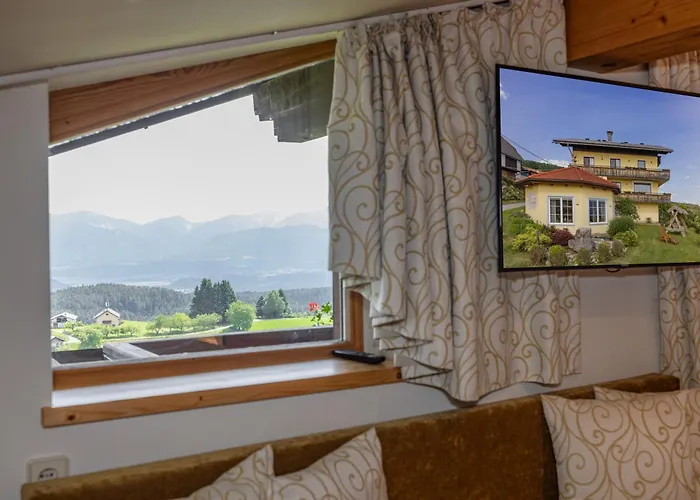 Pleschinhof Farm stay *